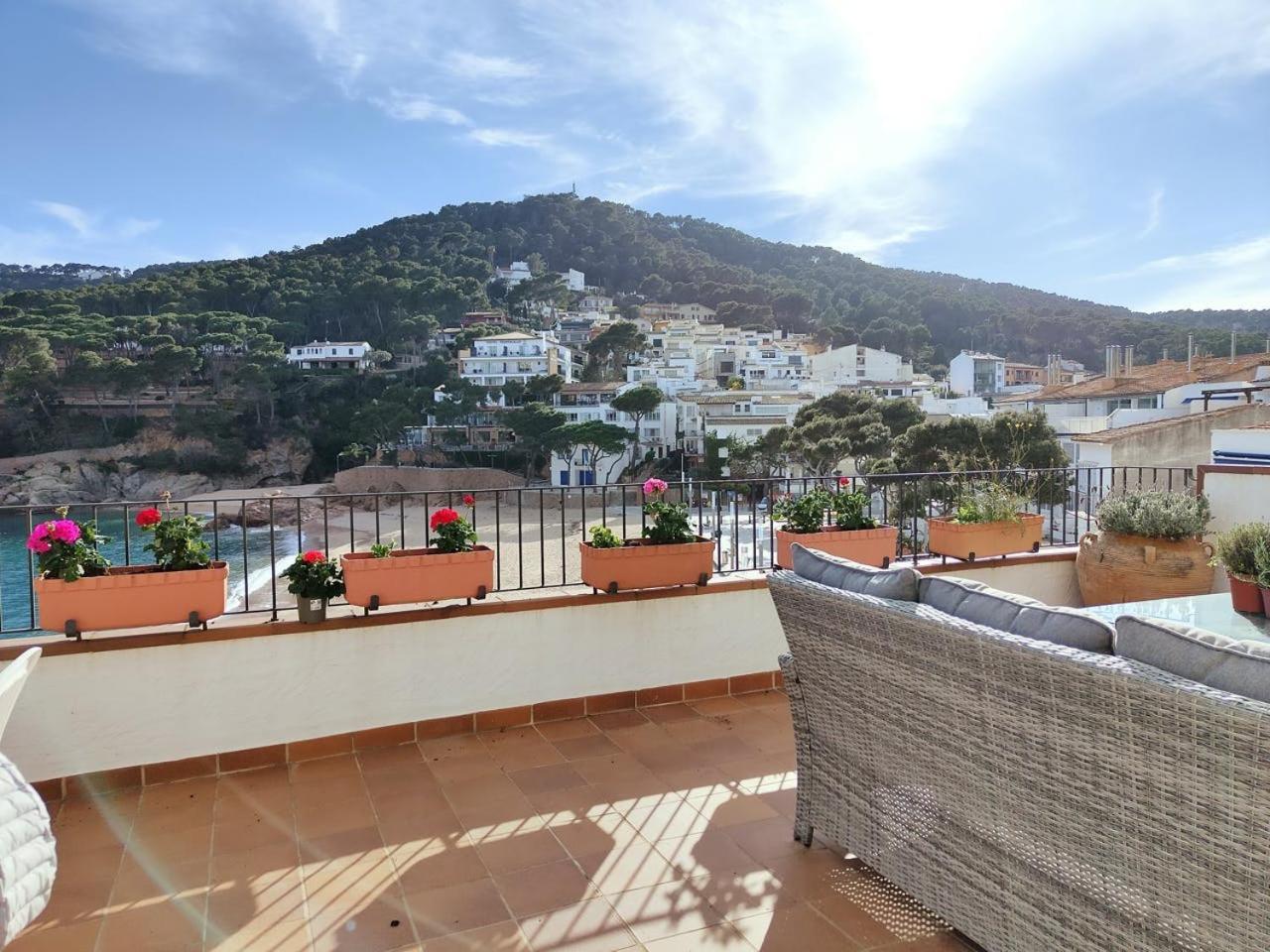 Tamariu Platja - Penthouse On Passeig Del Mar.公寓 外观 照片