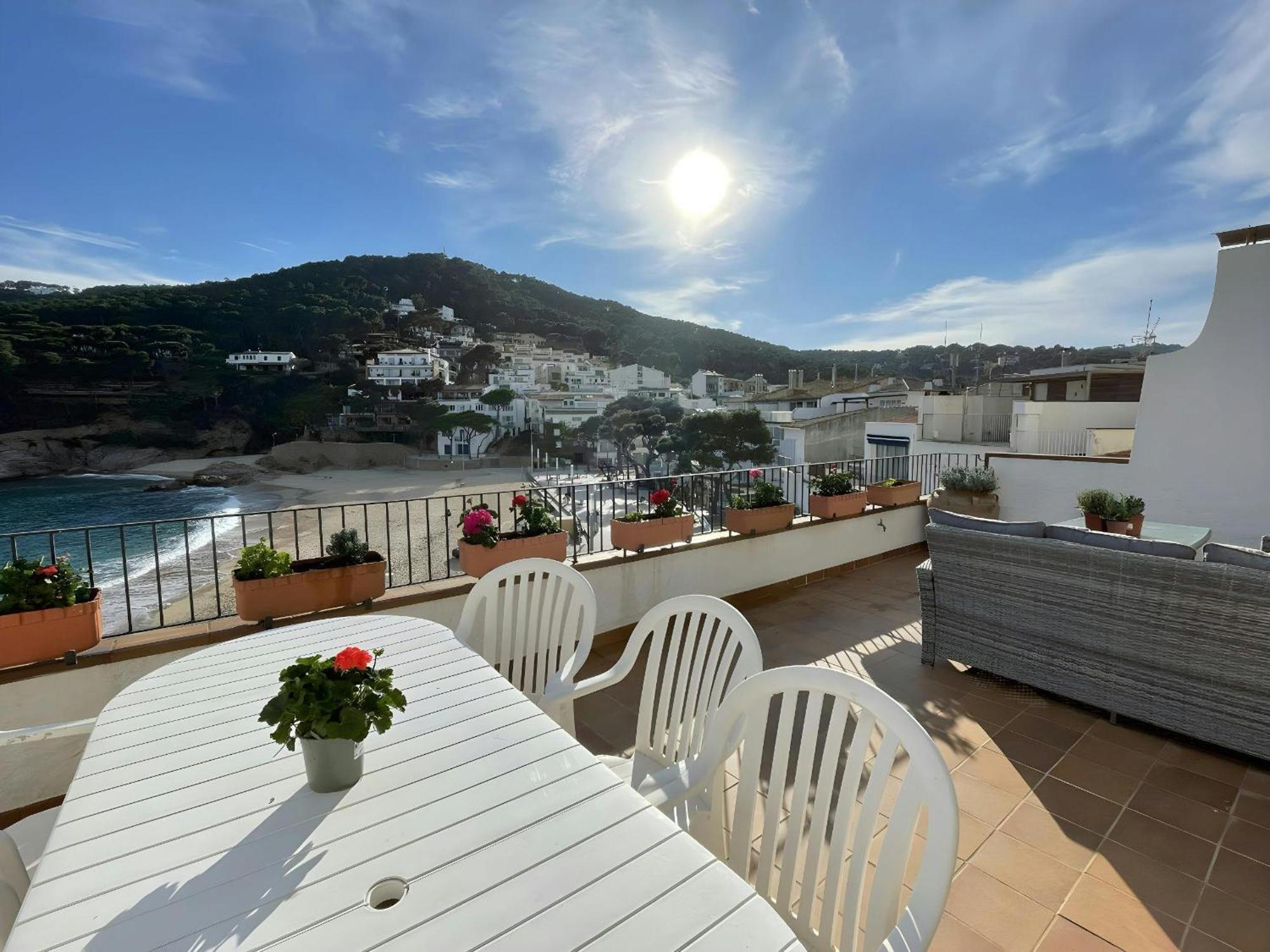 Tamariu Platja - Penthouse On Passeig Del Mar.公寓 外观 照片
