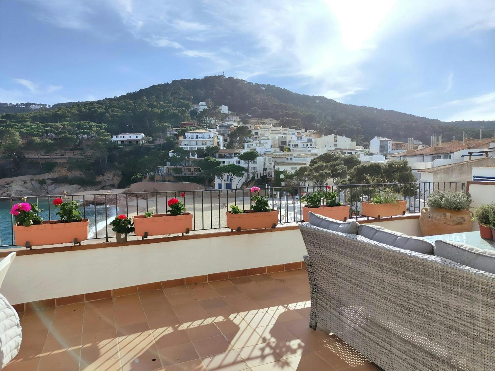 Tamariu Platja - Penthouse On Passeig Del Mar.公寓 外观 照片